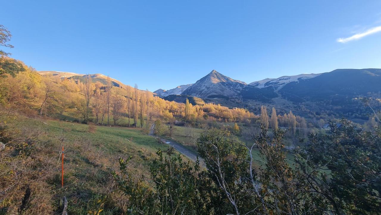 TuhogarenCerler Lägenhet Exteriör bild